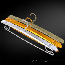 Hot Sale Metal Hanger Low Cost Clothing Hanger Store